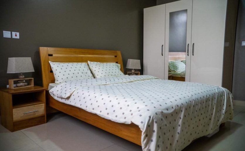 Pine Ridge Apartments detail 4